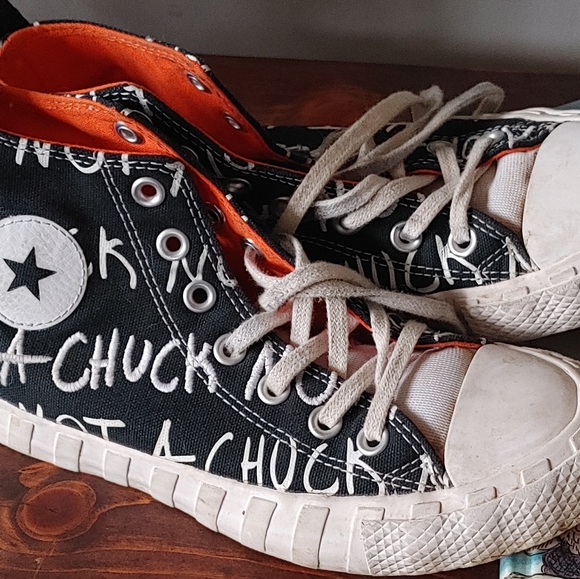 Size 6/women's or kids Chucks worn 2xs - Picture 2 of 2